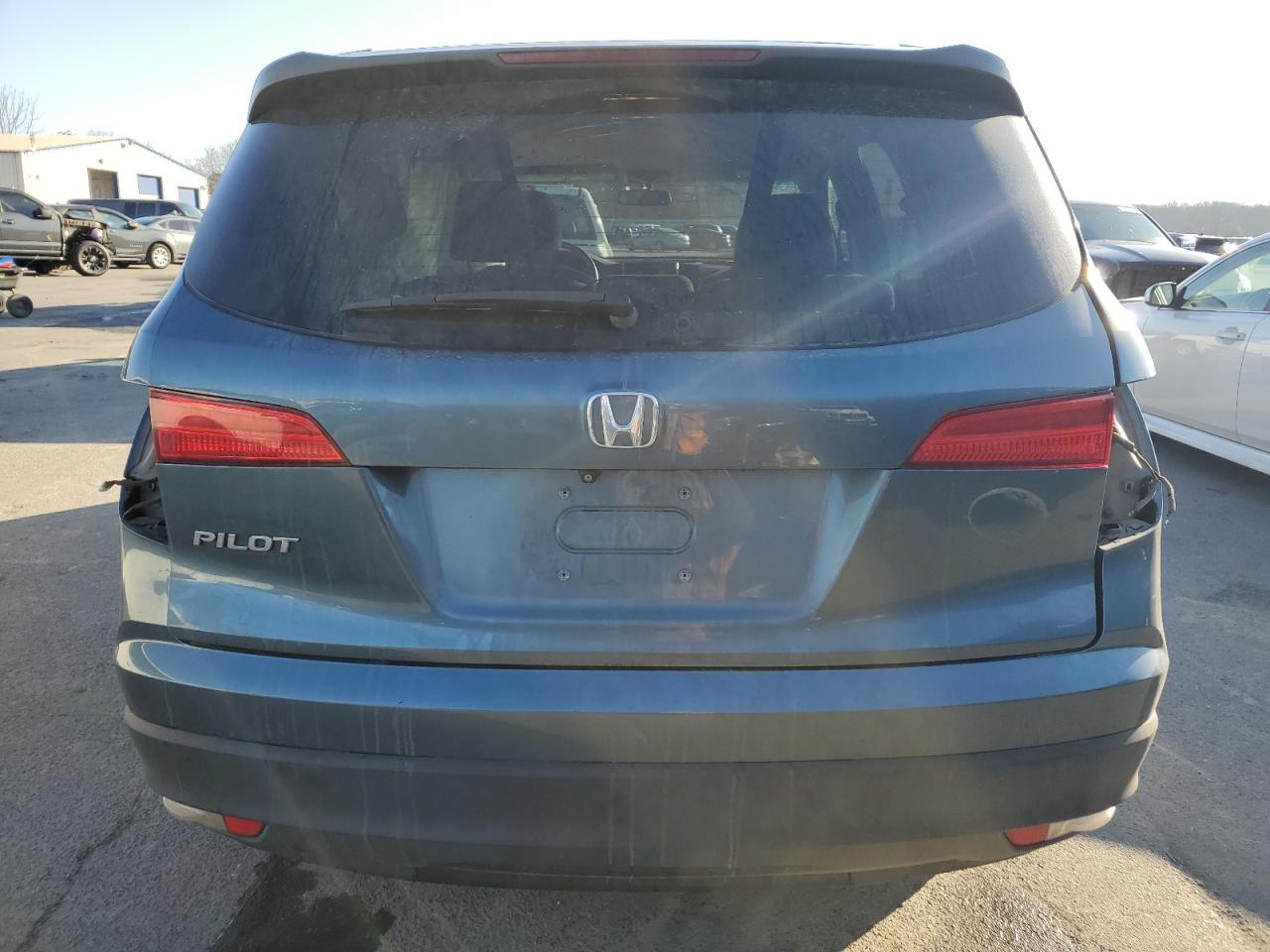 2017 HONDA PILOT LX - Фото 6