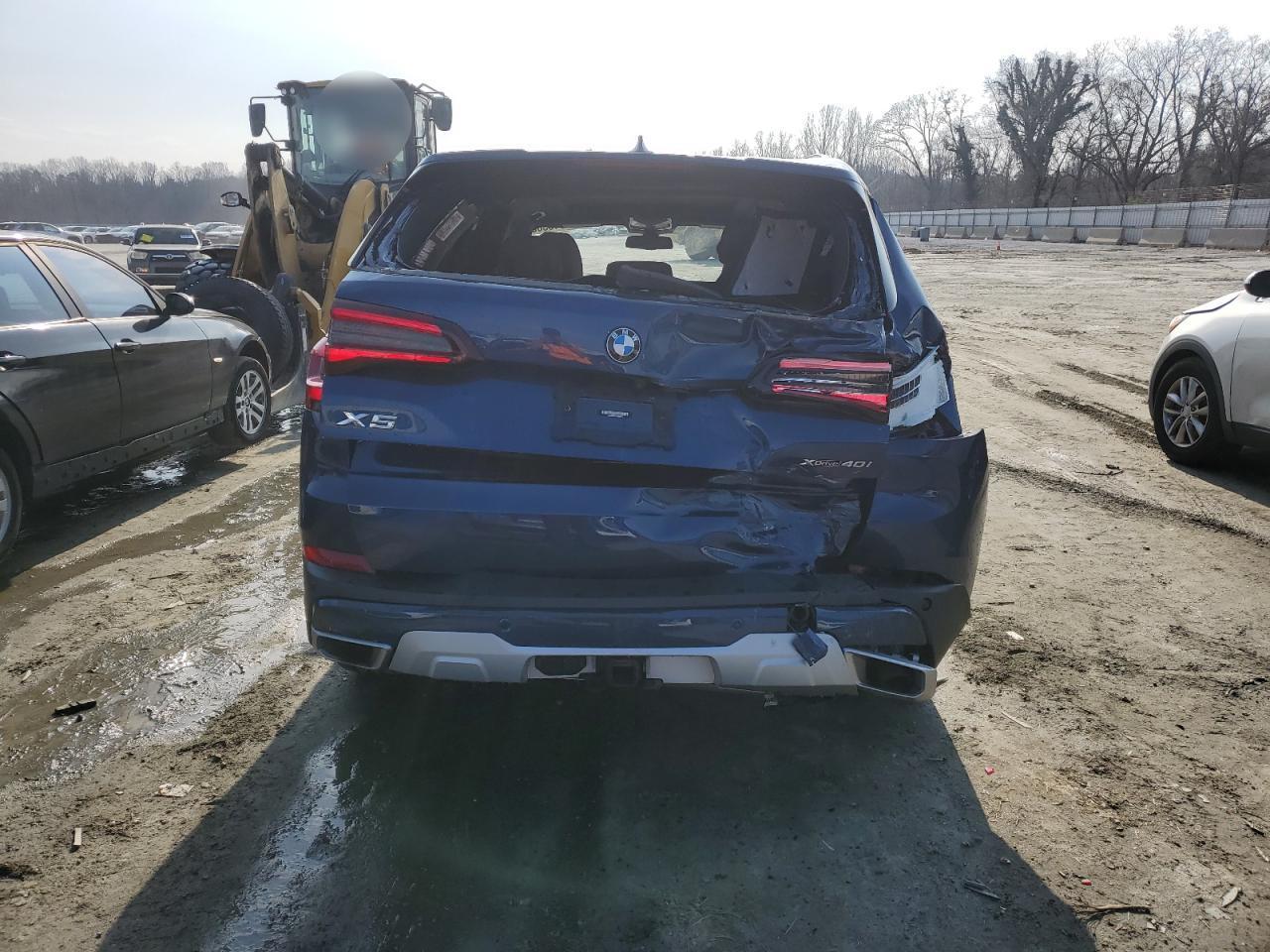 2023 BMW X5 XDRIVE4 - Image 6