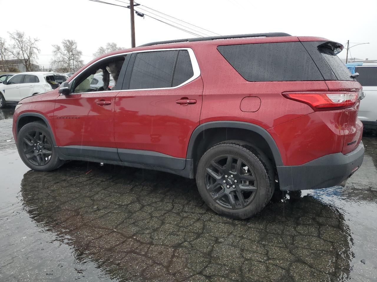 2021 CHEVROLET TRAVERSE L - Фото 2