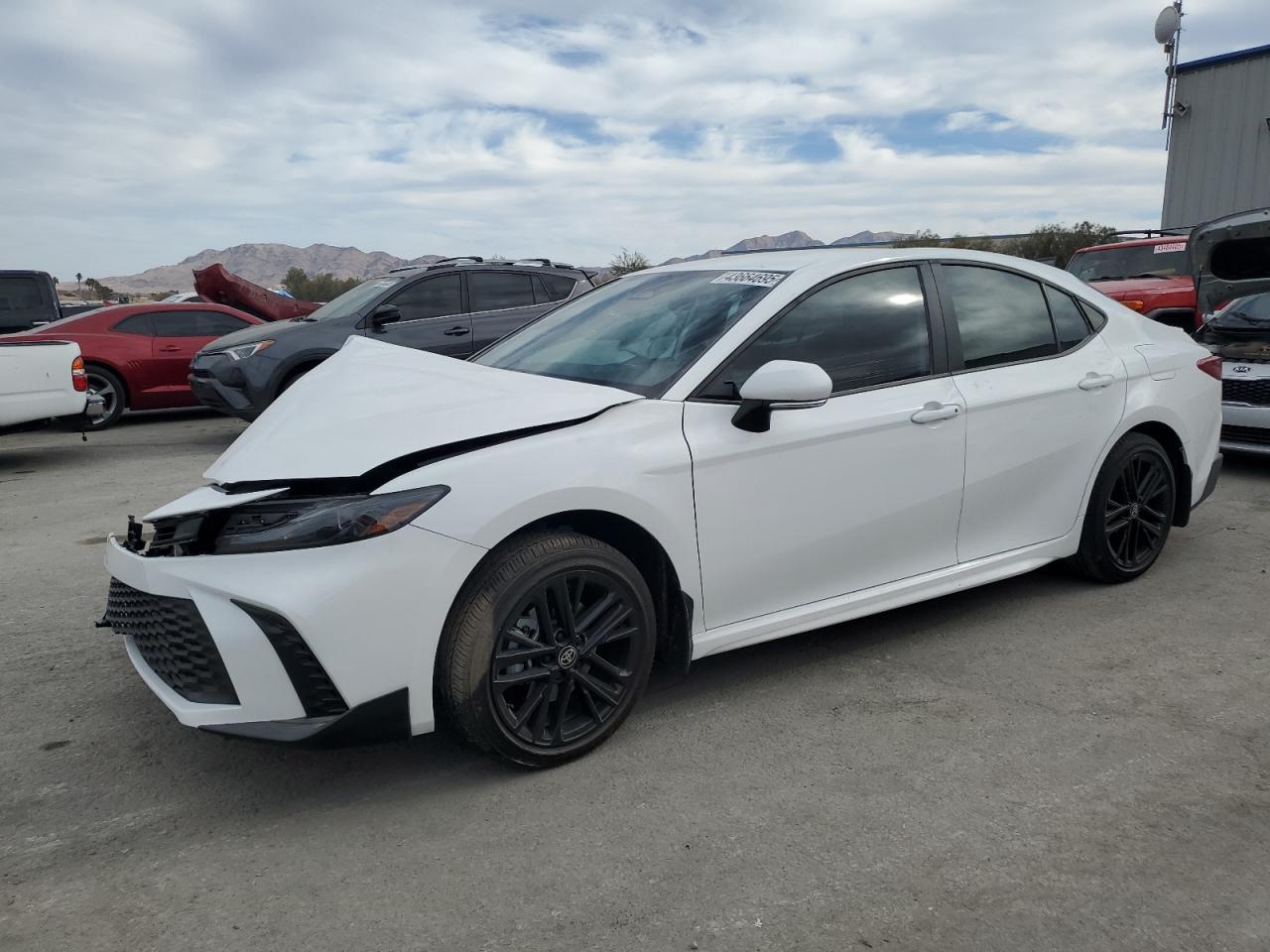 2025 TOYOTA CAMRY XSE