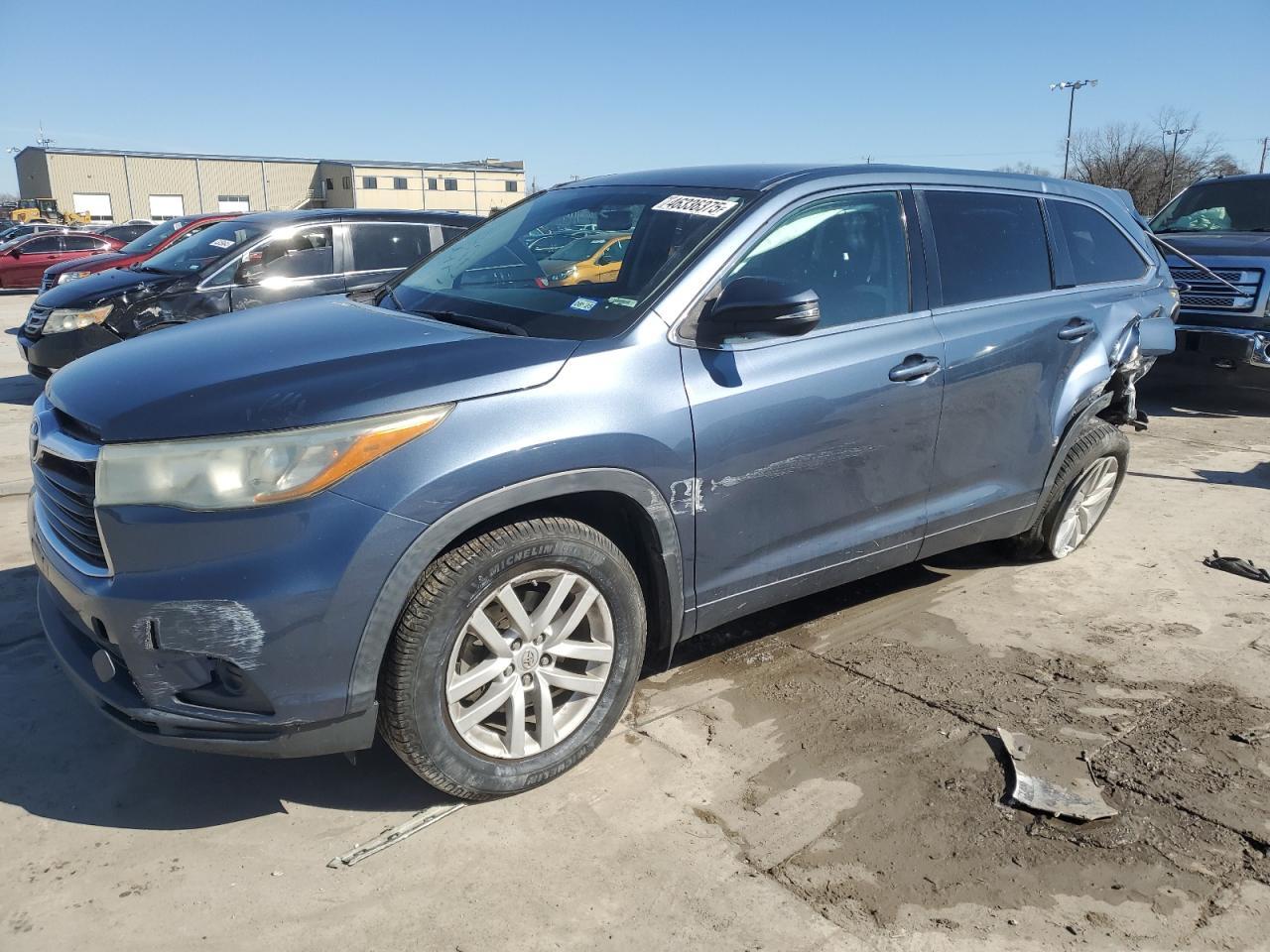 2015 TOYOTA HIGHLANDER
