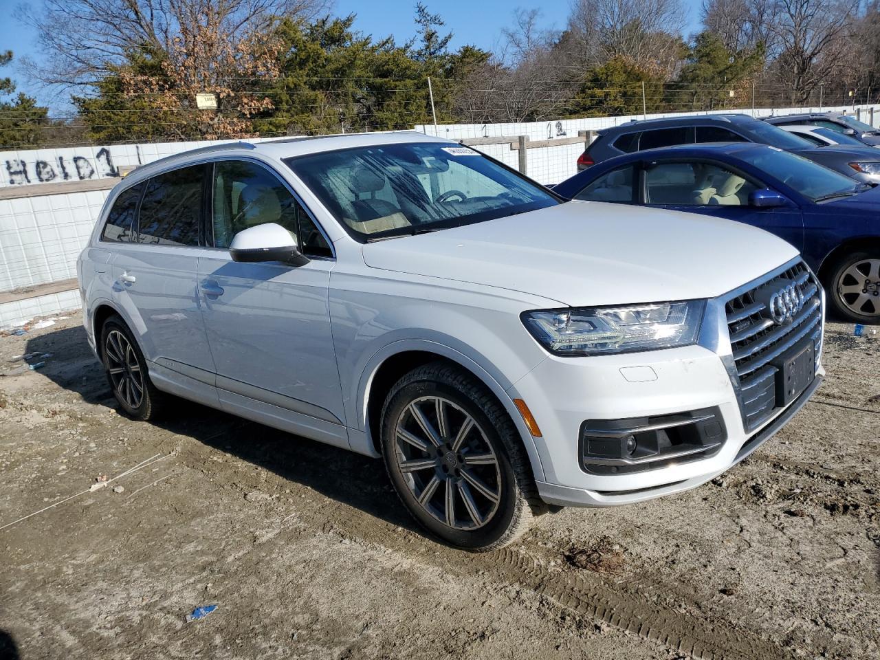 2017 AUDI Q7 PRESTIG - Image 4