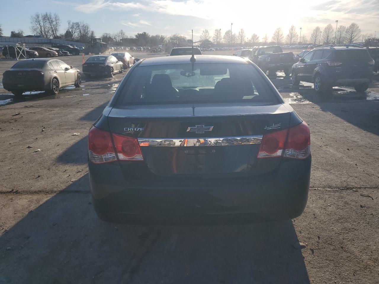 2014 CHEVROLET CRUZE LS - Фото 6