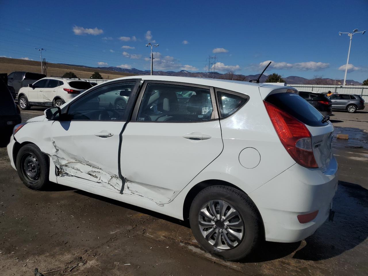 2012 HYUNDAI ACCENT GLS - Image 2