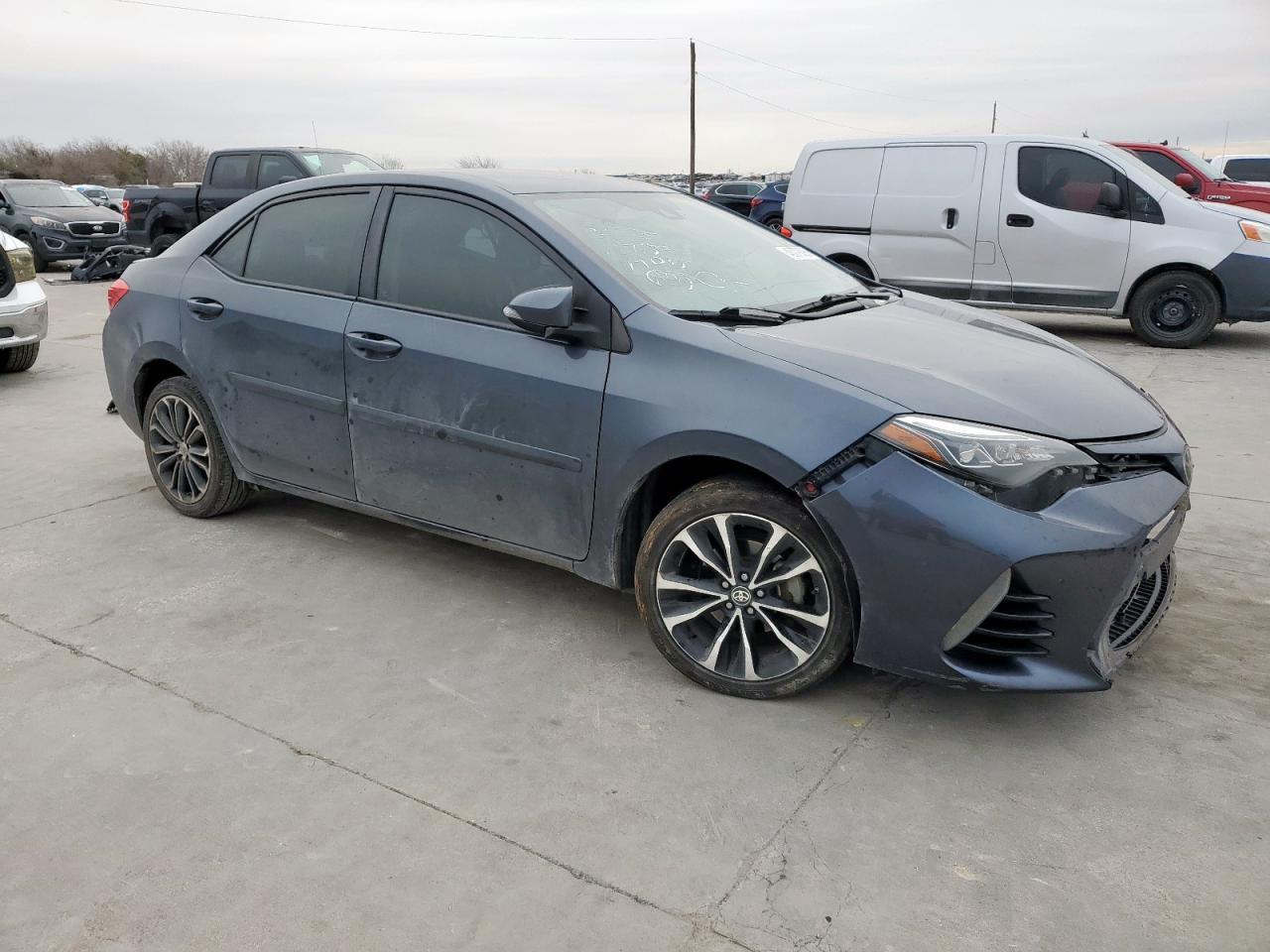 2018 TOYOTA COROLLA L - Image 4