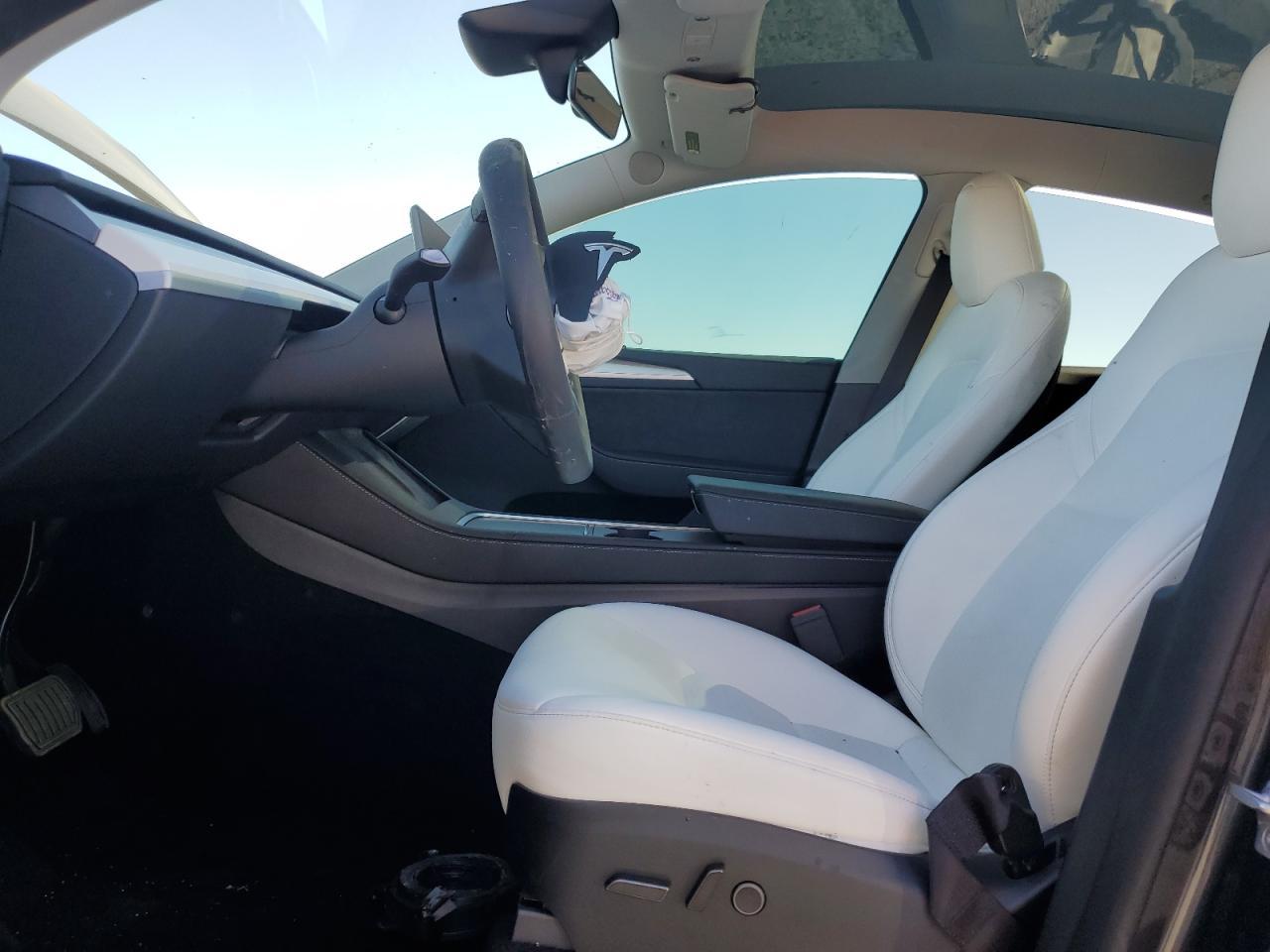 2024 TESLA MODEL Y - Image 7