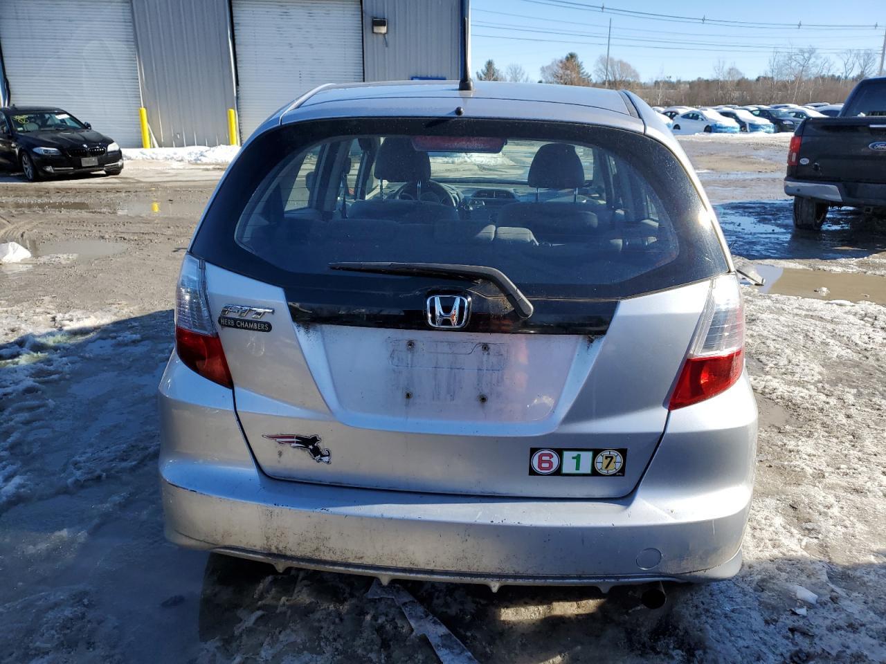 2013 HONDA FIT - Image 6