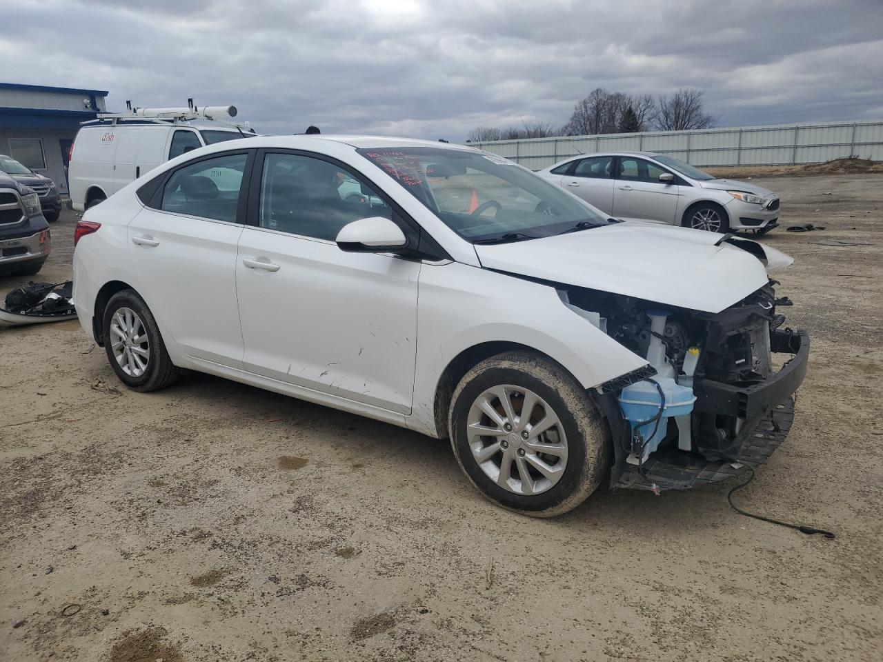 2021 HYUNDAI ACCENT SE - Фото 4