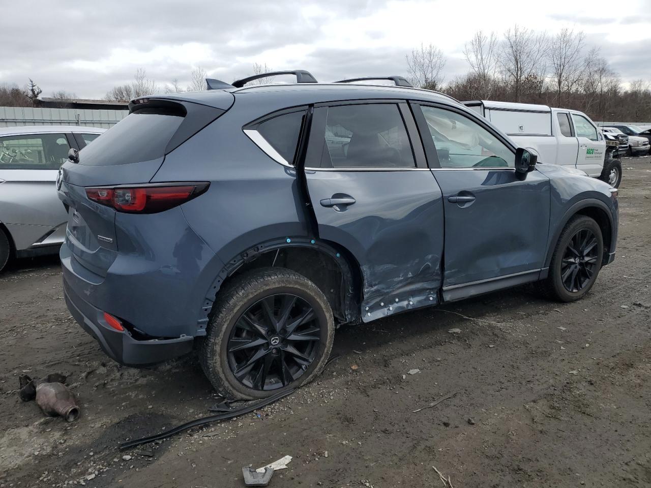 2023 MAZDA CX-5 PREFE - Image 3