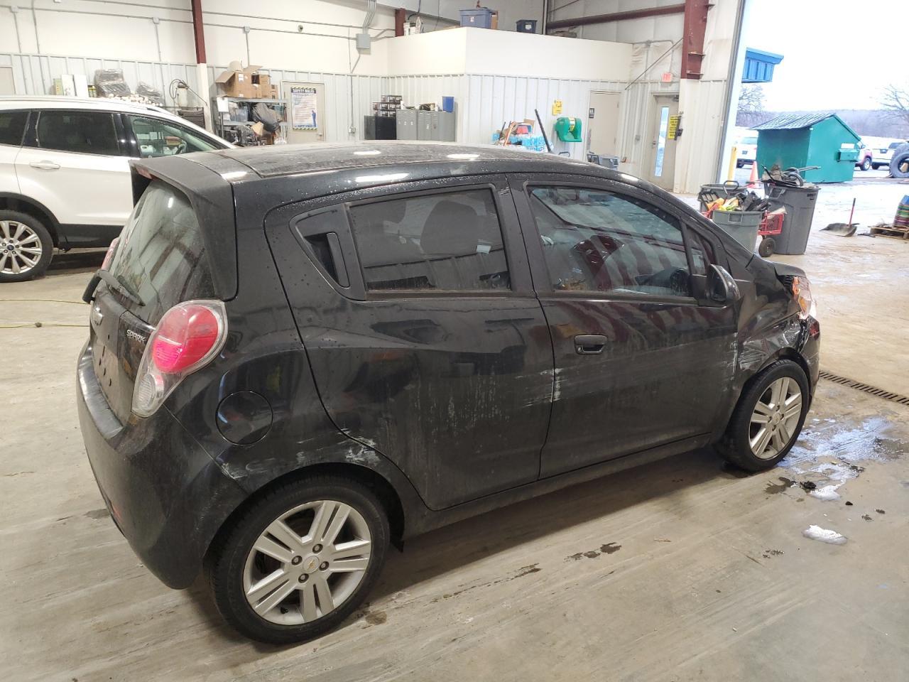 2014 CHEVROLET SPARK 1LT - Фото 3