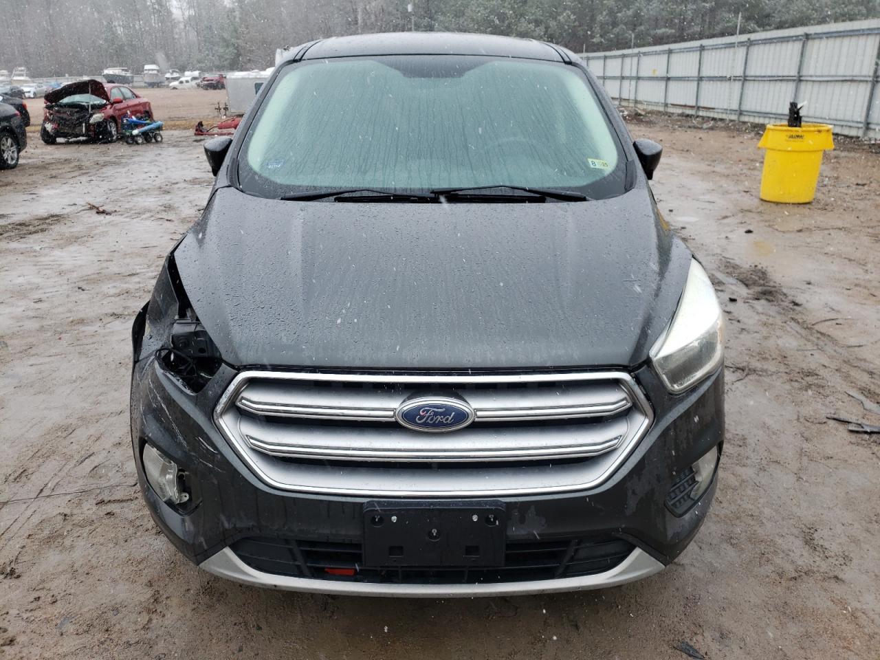 2017 FORD ESCAPE SE - Фото 5