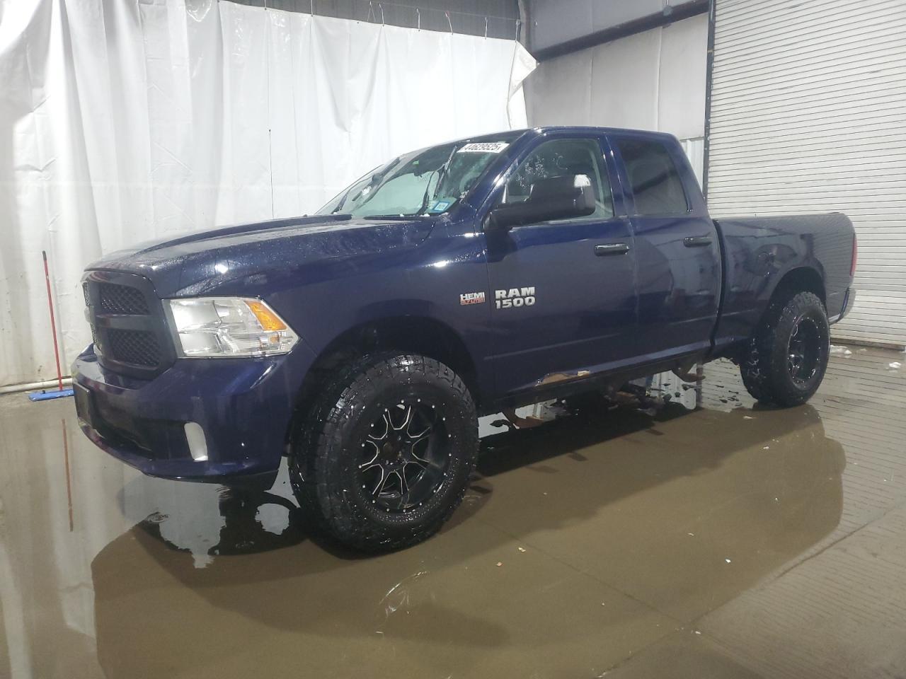 2014 RAM 1500 ST