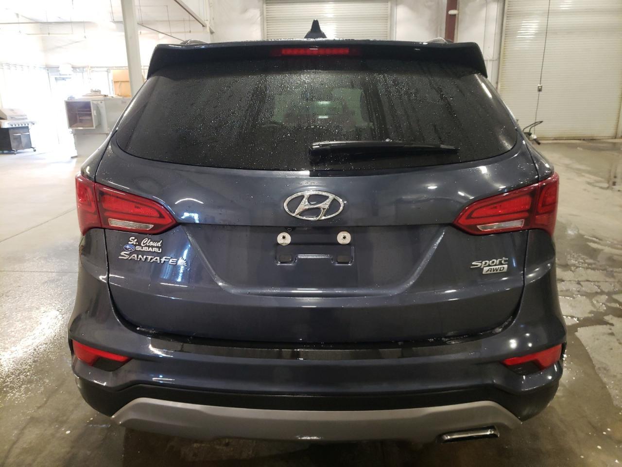 2017 HYUNDAI SANTA FE S - Image 6