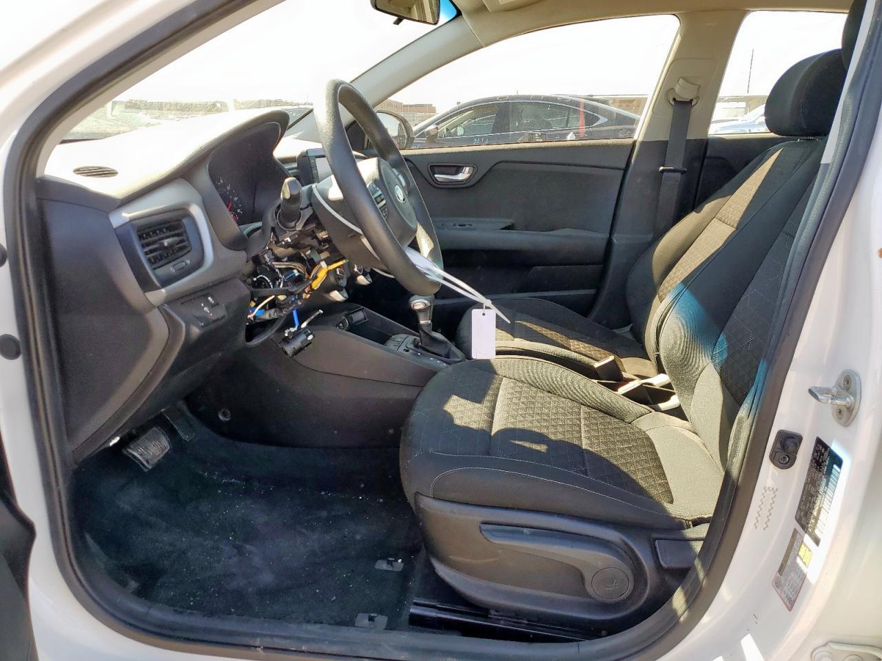 2020 KIA RIO LX - Image 7