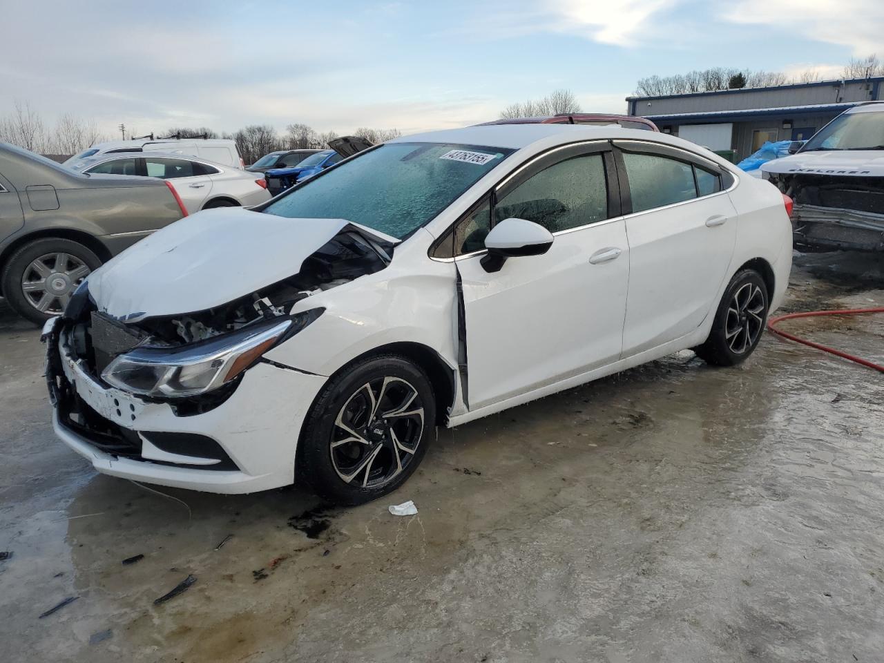2017 CHEVROLET CRUZE LT