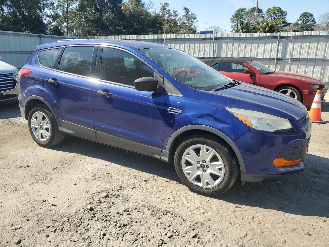 2015 FORD ESCAPE S - Image 4