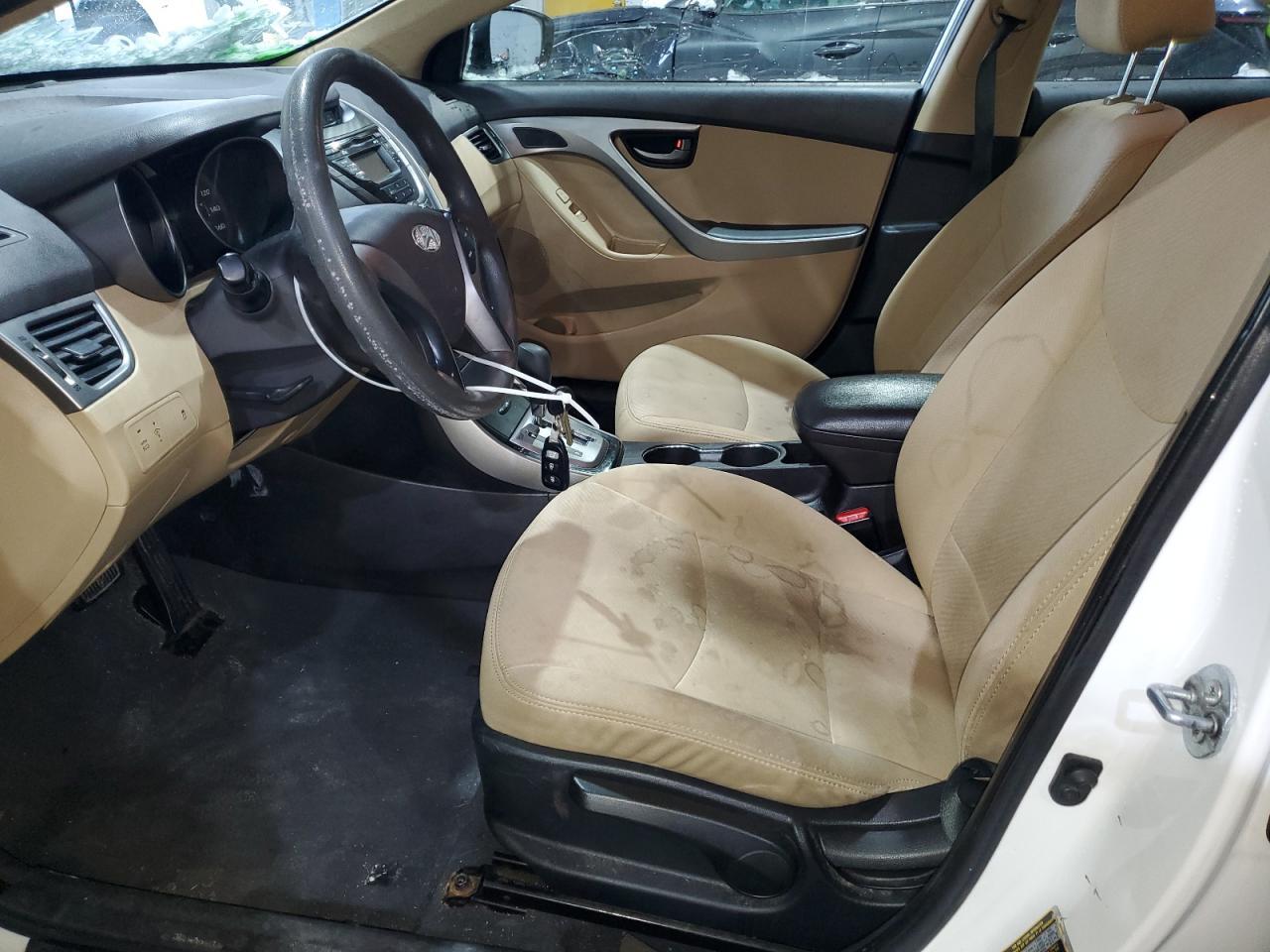 2013 HYUNDAI ELANTRA GL - Image 7