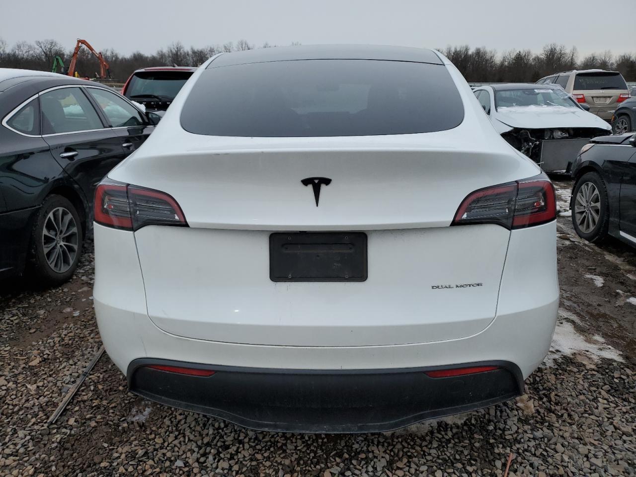 2023 TESLA MODEL Y - Фото 6