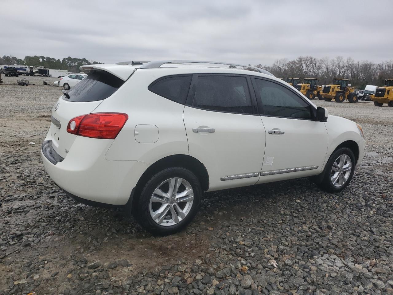 2013 NISSAN ROGUE S FW - Фото 3