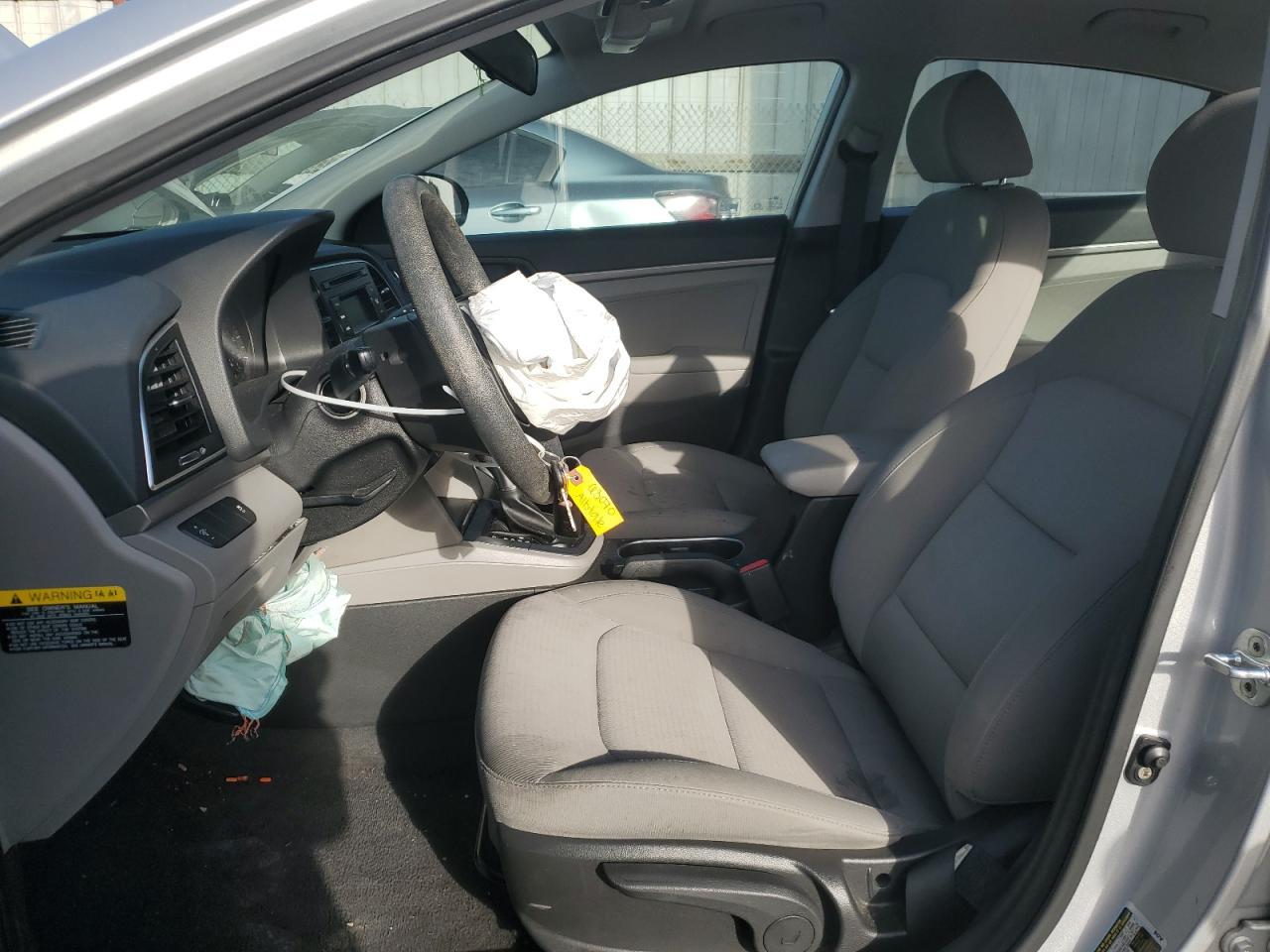 2018 HYUNDAI ELANTRA SE - Фото 7
