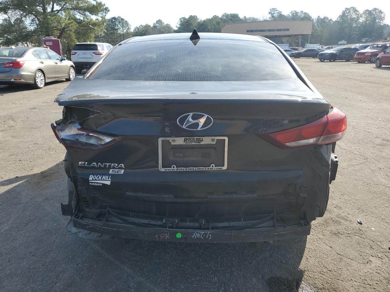 2017 HYUNDAI ELANTRA SE - Фото 6