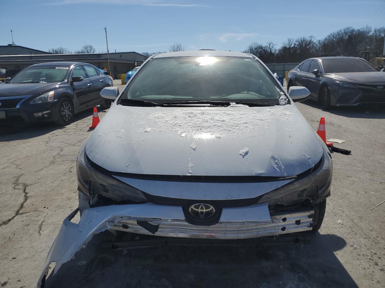 2021 TOYOTA COROLLA LE - Фото 5