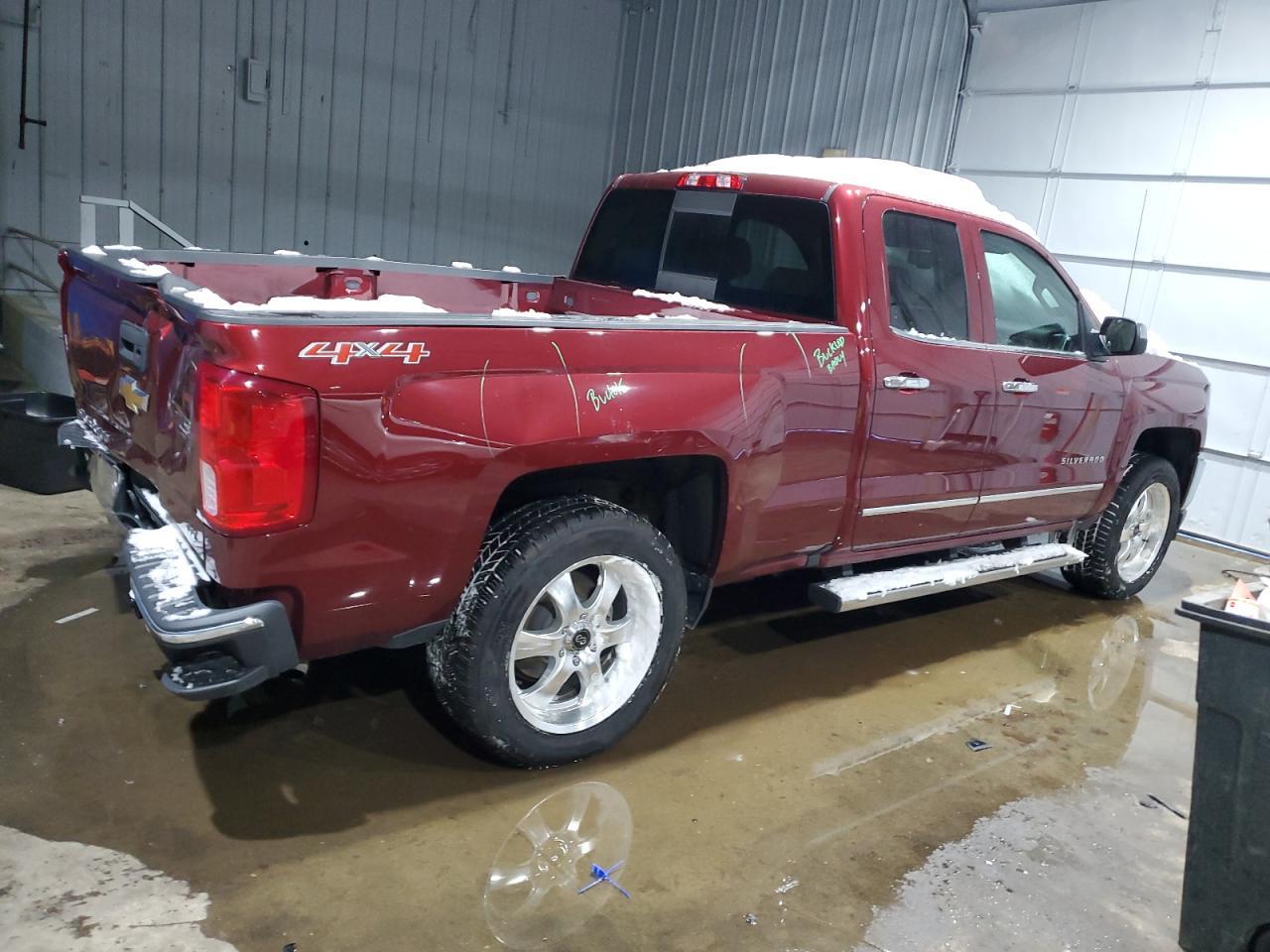 2017 CHEVROLET SILVERADO - Image 3