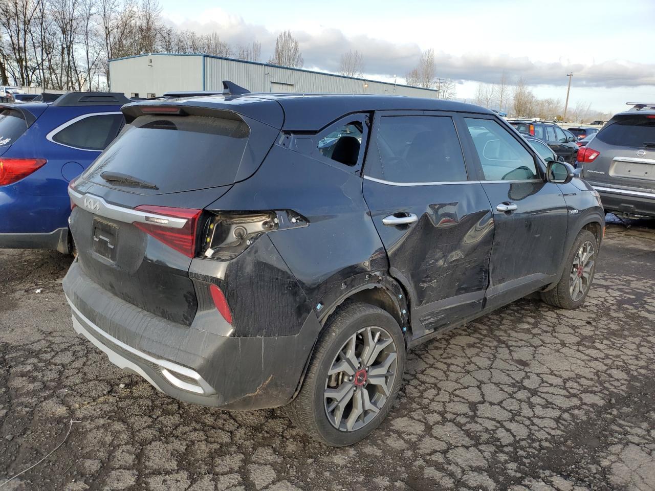 2023 KIA SELTOS SX - Image 3