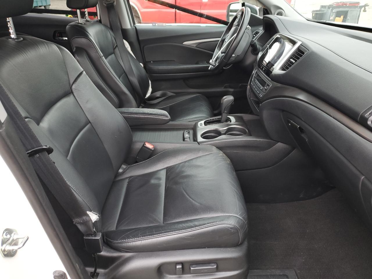 2017 HONDA PILOT EXL - Image 7