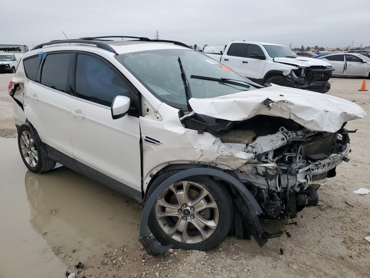 2013 FORD ESCAPE SE - Image 4