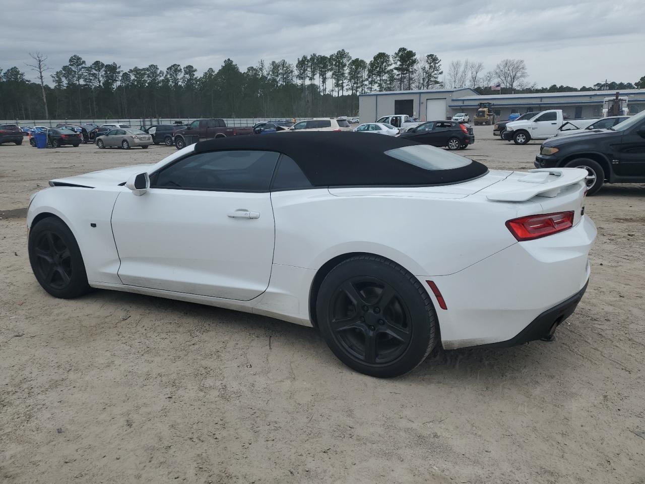 2018 CHEVROLET CAMARO LT - Image 2