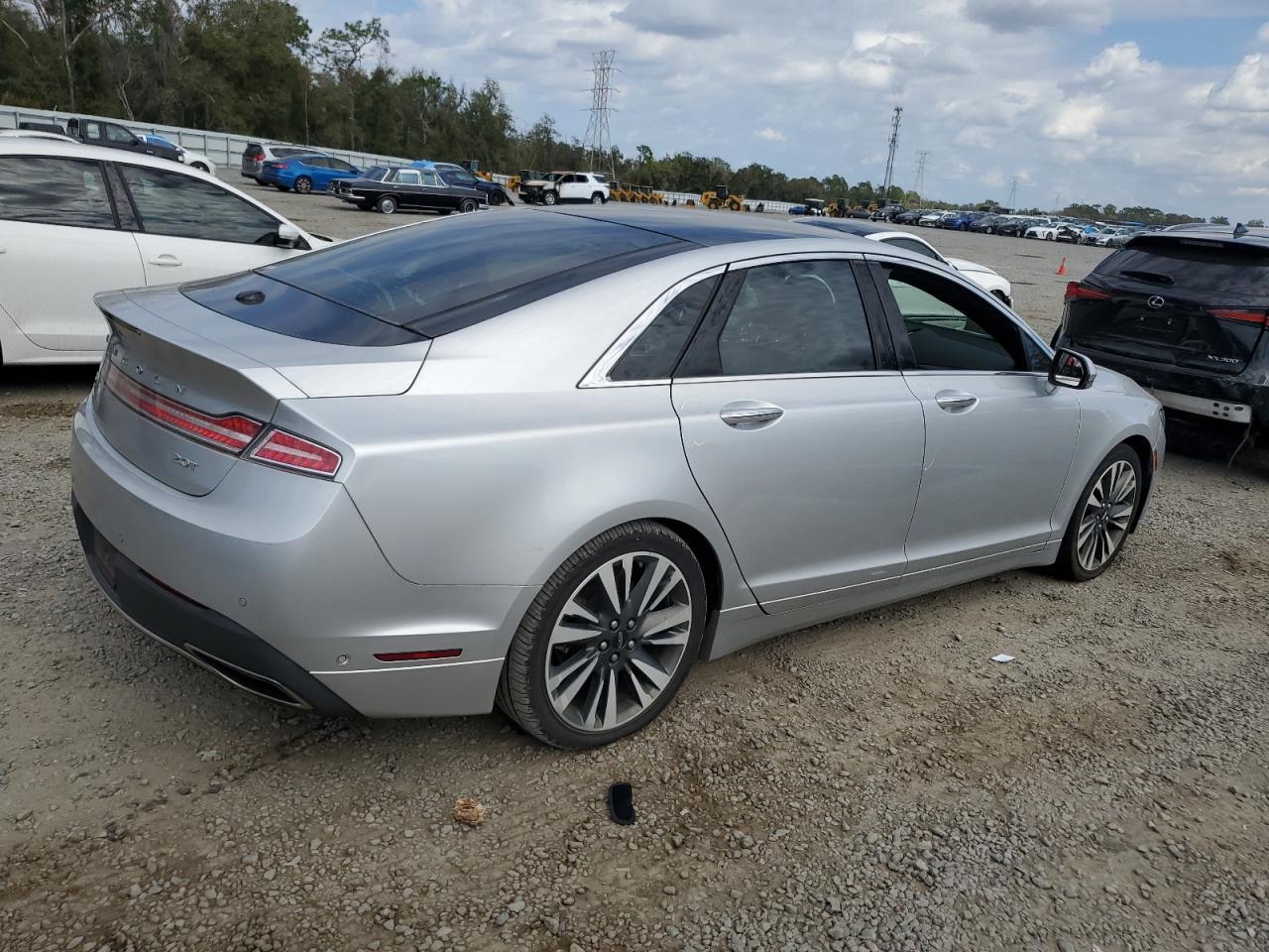 2019 LINCOLN MKZ RESERV - Image 3
