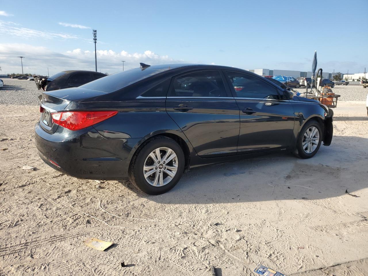 2013 HYUNDAI SONATA GLS - Фото 3
