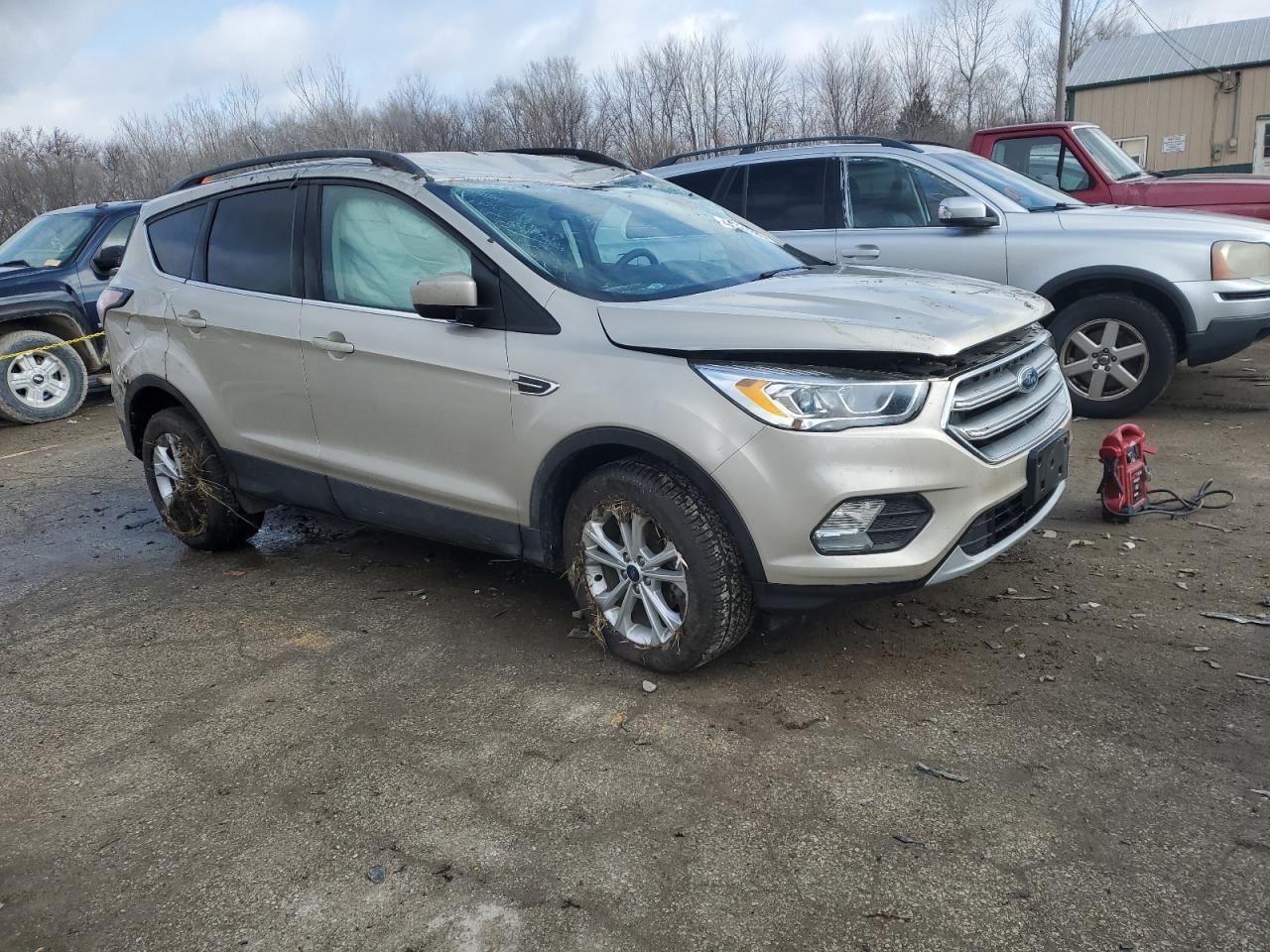 2017 FORD ESCAPE SE - Фото 4