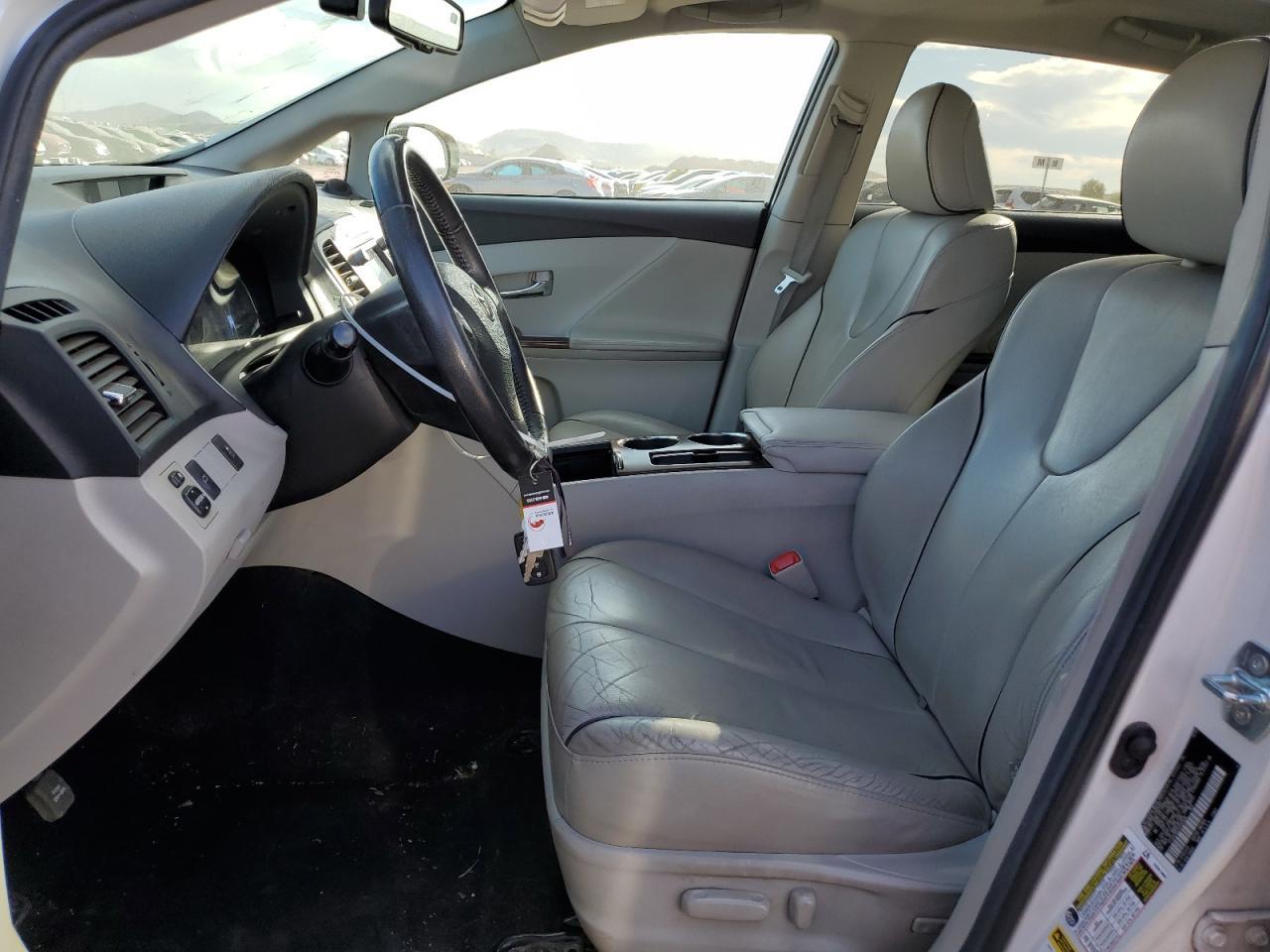 2012 TOYOTA VENZA LE - Фото 7