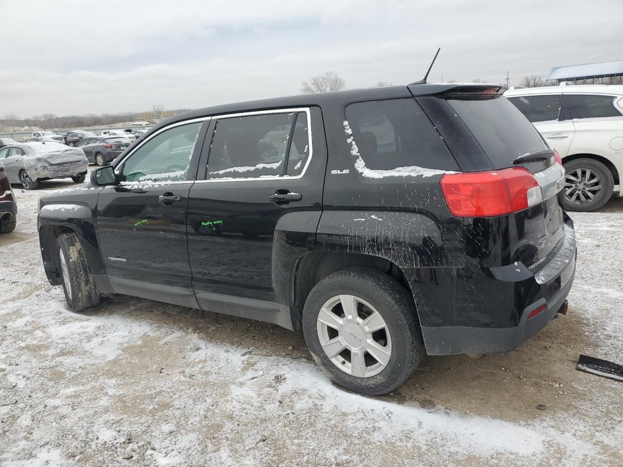 2013 GMC TERRAIN SL - Фото 2
