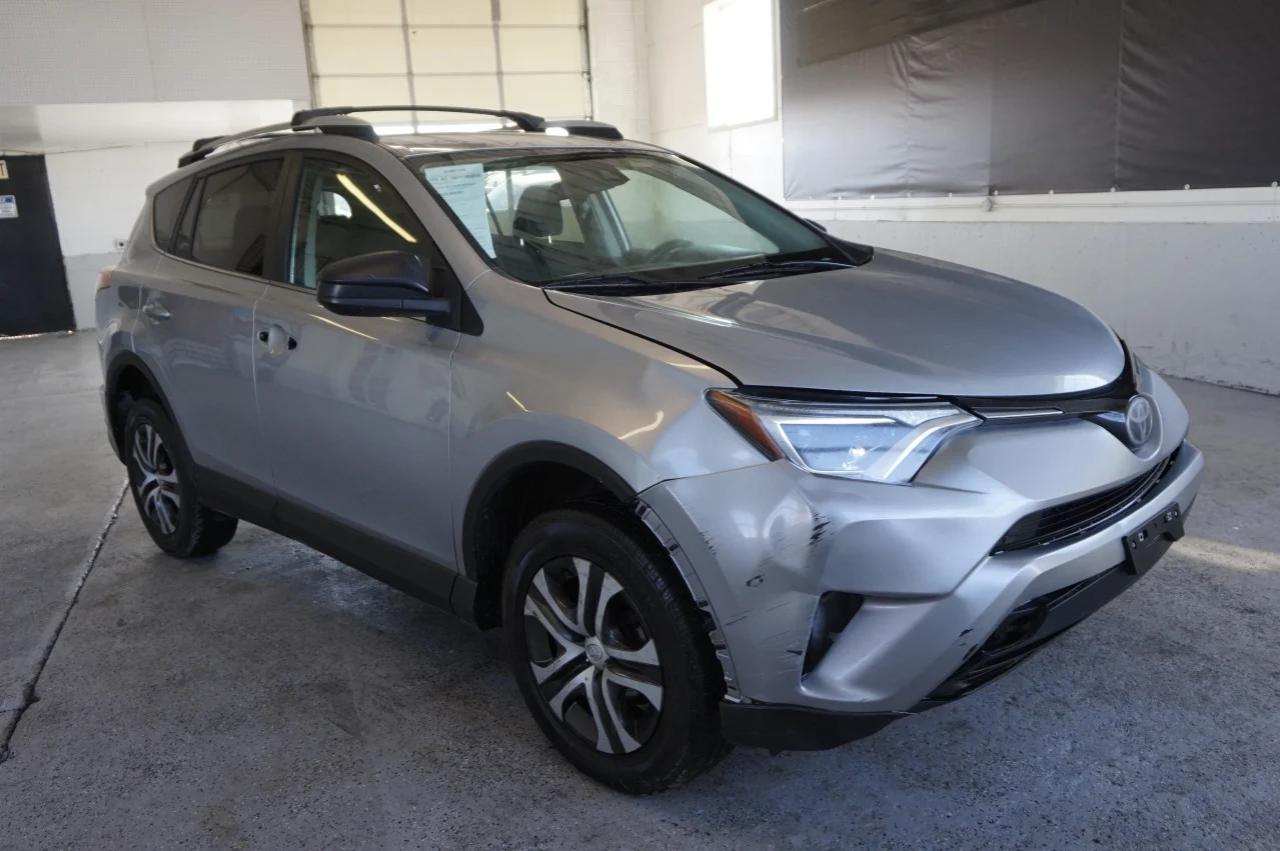 2018 TOYOTA RAV4 LE