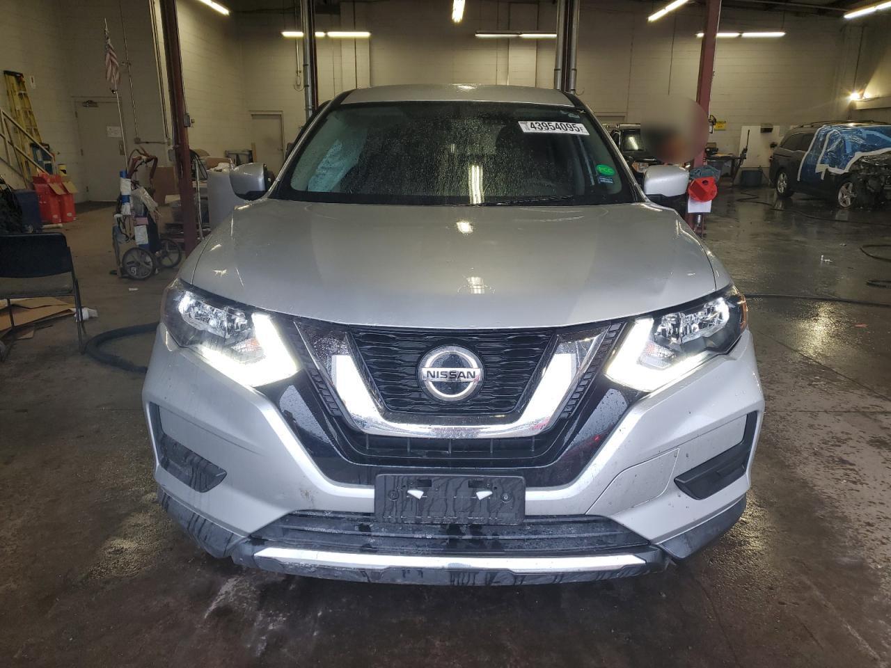 2018 NISSAN ROGUE S - Фото 5