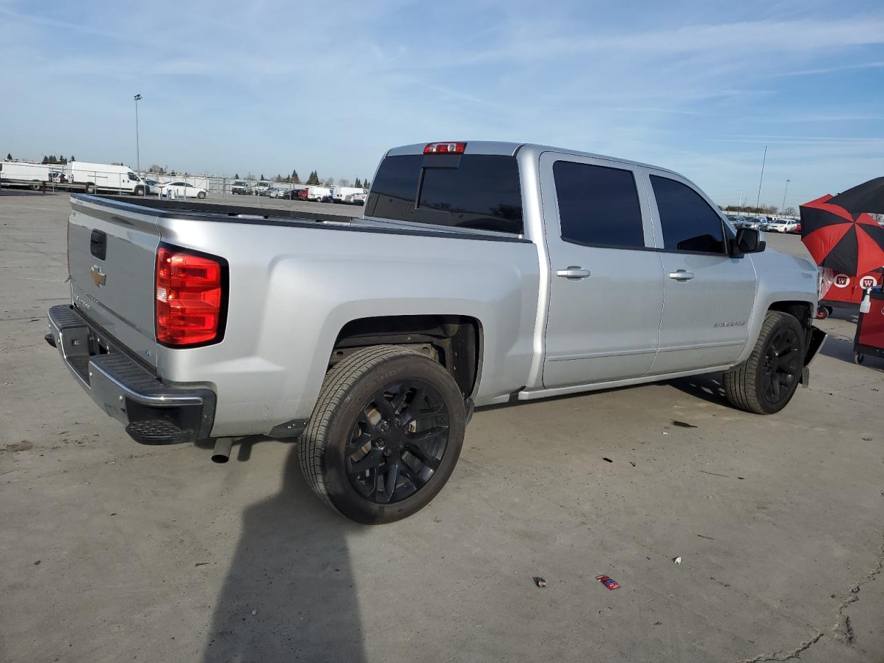 2017 CHEVROLET SILVERADO - Фото 3