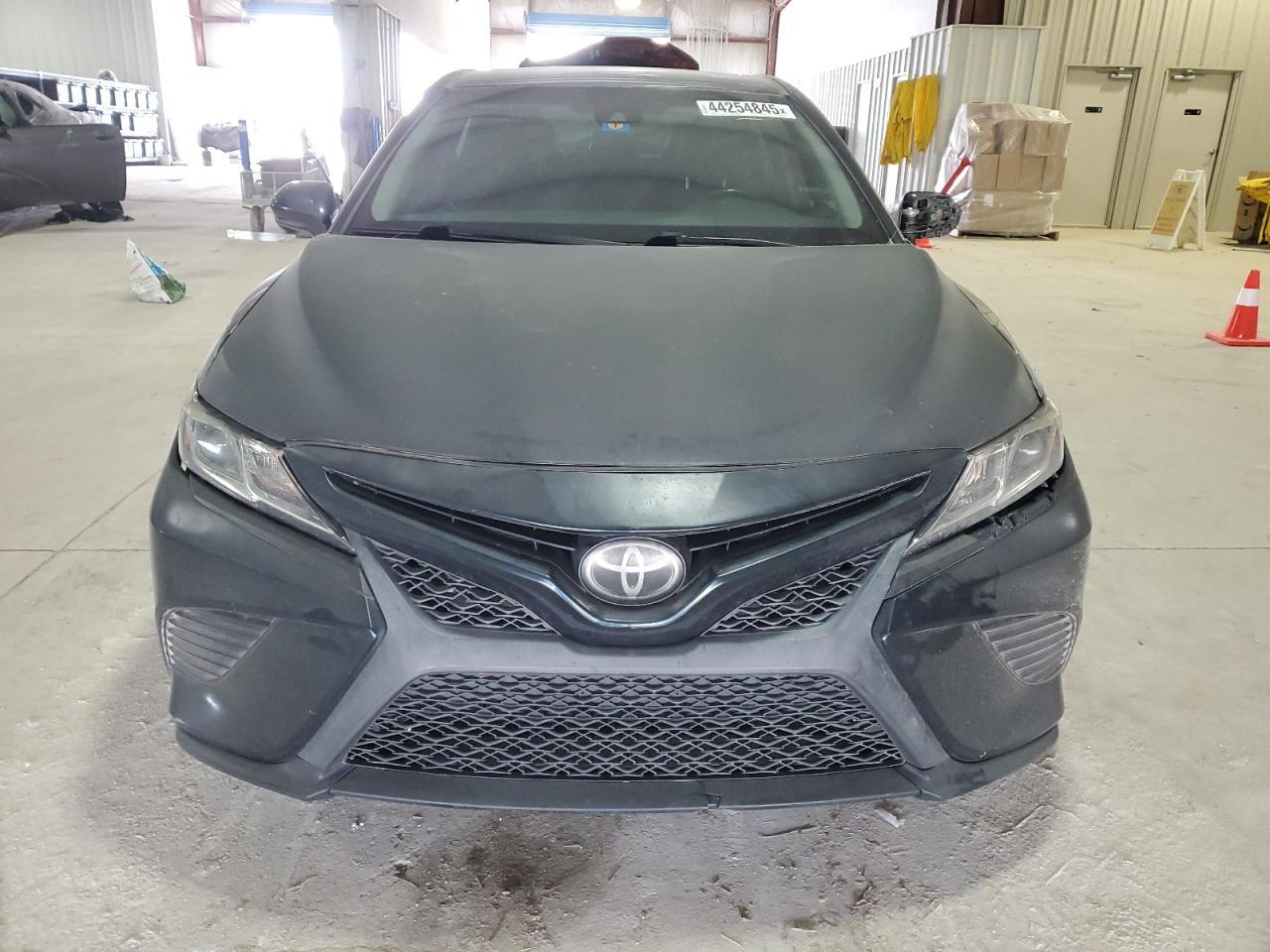 2018 TOYOTA CAMRY L - Image 5