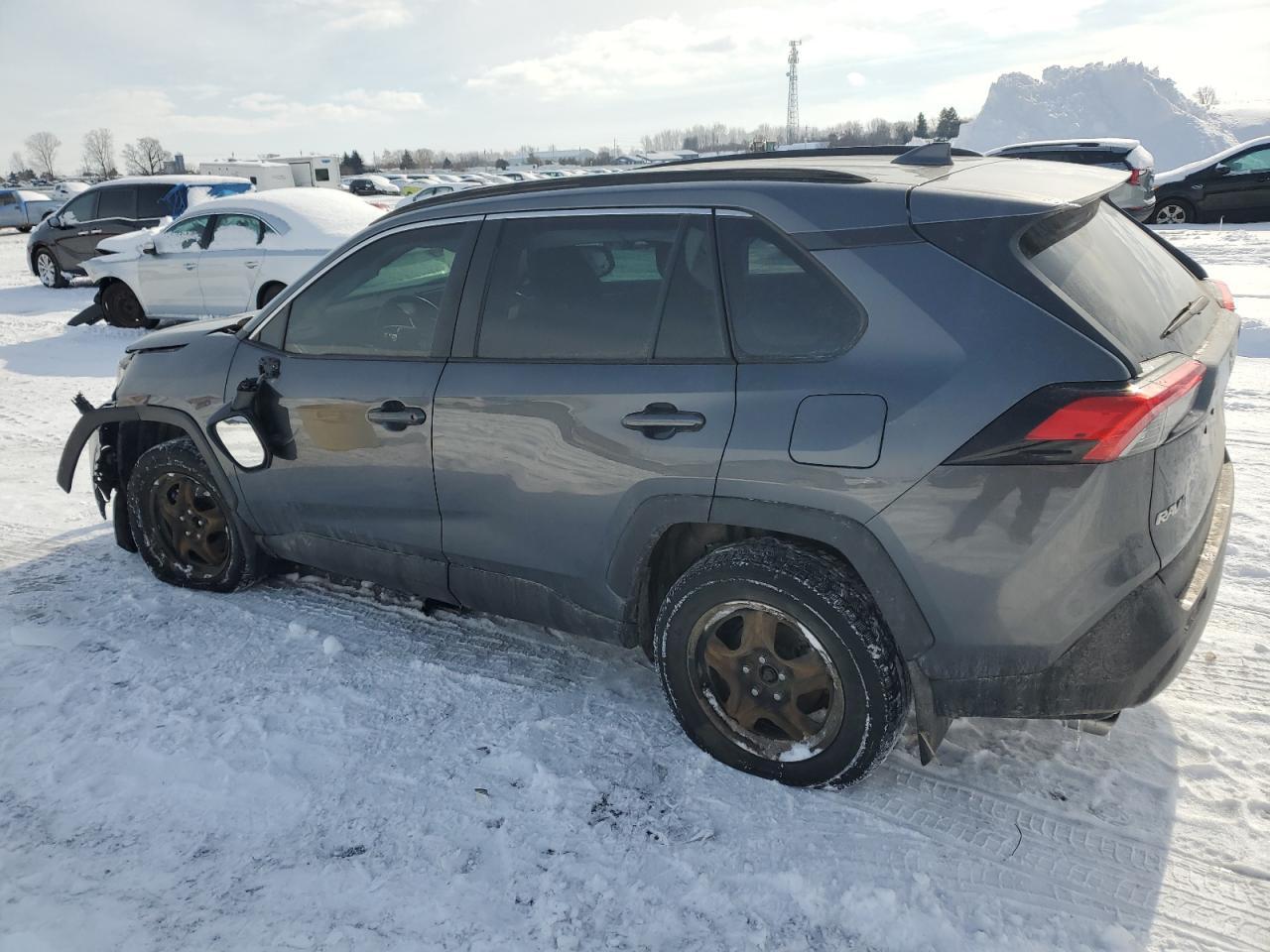 2020 TOYOTA RAV4 XLE - Фото 2