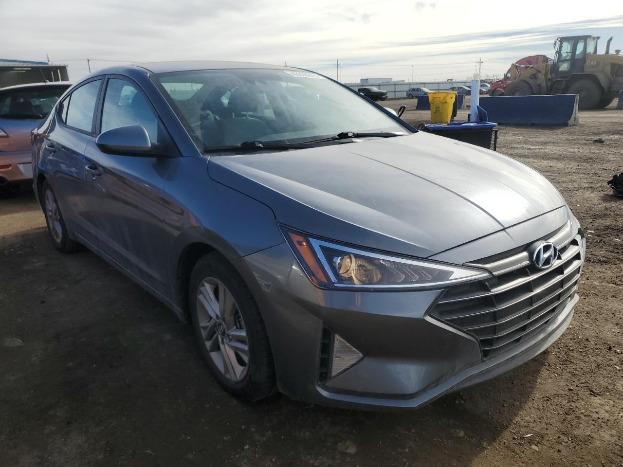 2019 HYUNDAI ELANTRA SE - Image 4