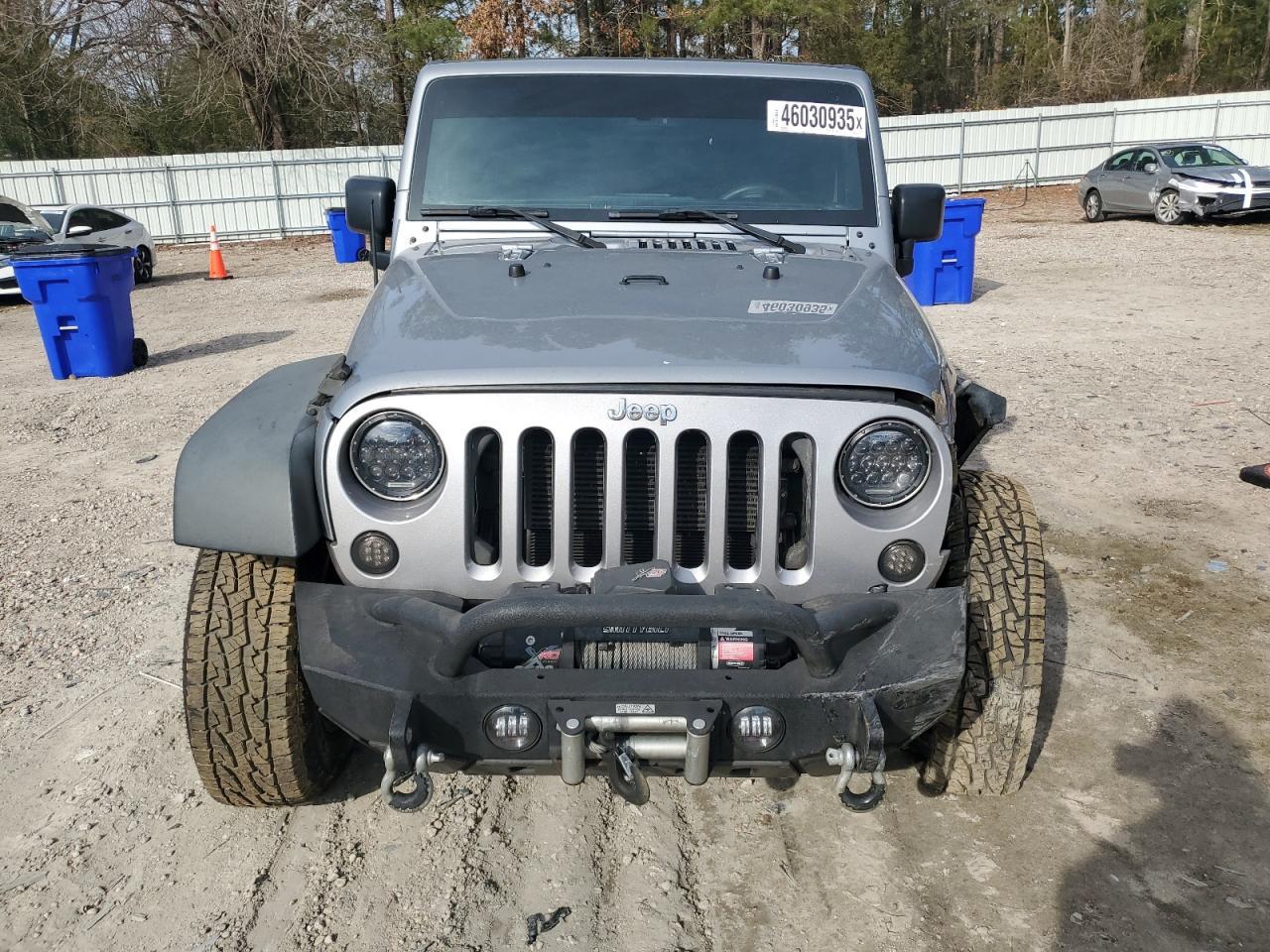 2015 JEEP WRANGLER U - Image 5