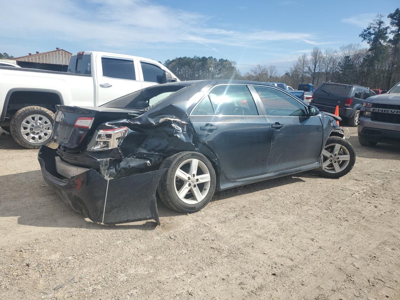 2012 TOYOTA CAMRY BASE - Фото 3