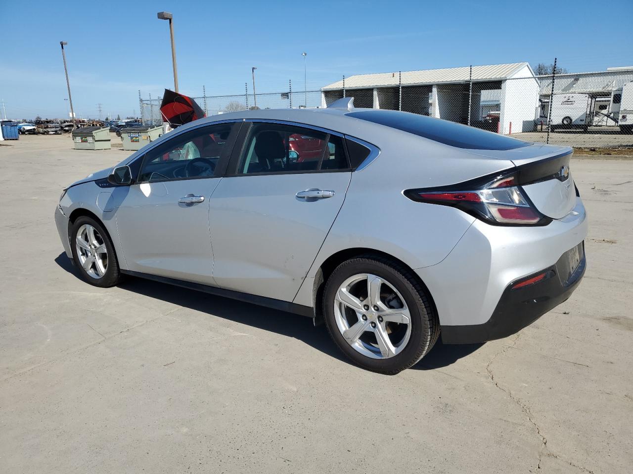 2017 CHEVROLET VOLT LT - Image 2