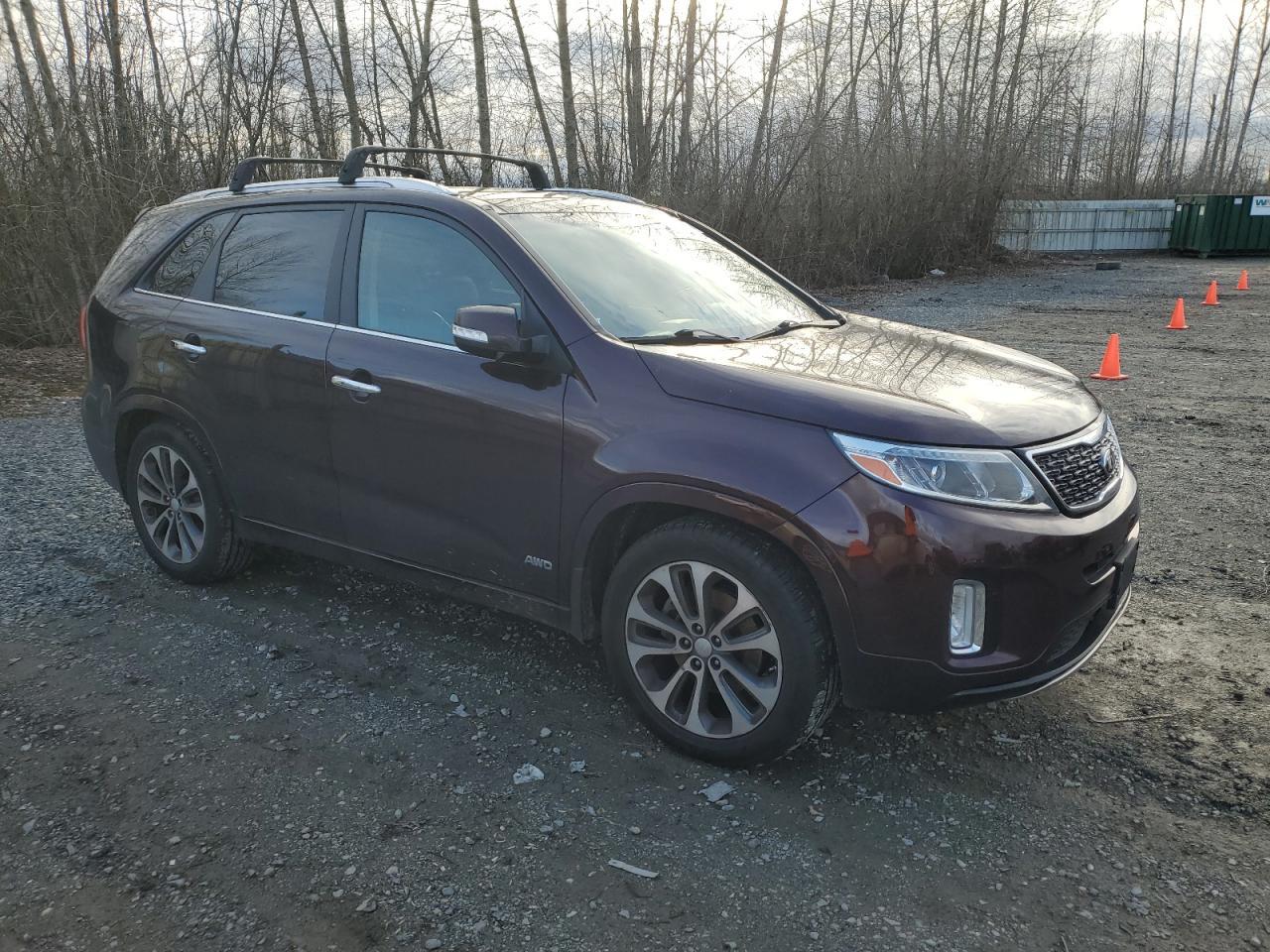 2015 KIA SORENTO SX - Image 4