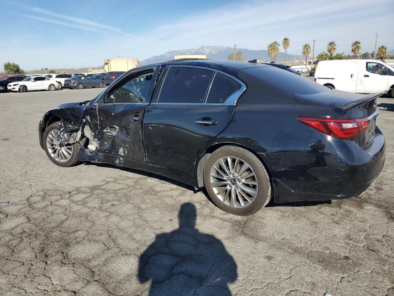 2019 INFINITI Q50 LUXE - Image 2