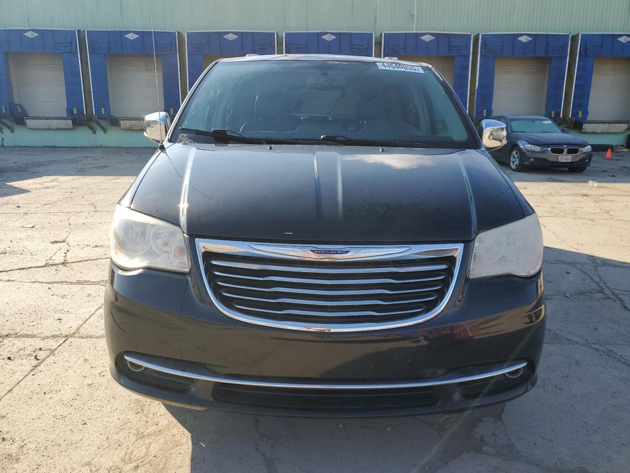 2014 CHRYSLER TOWN & COU - Фото 5