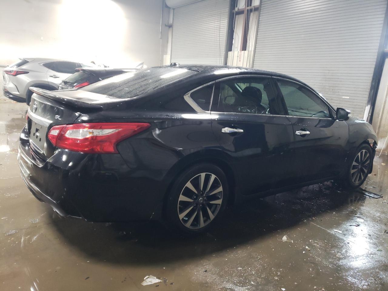 2016 NISSAN ALTIMA 2.5 - Фото 3