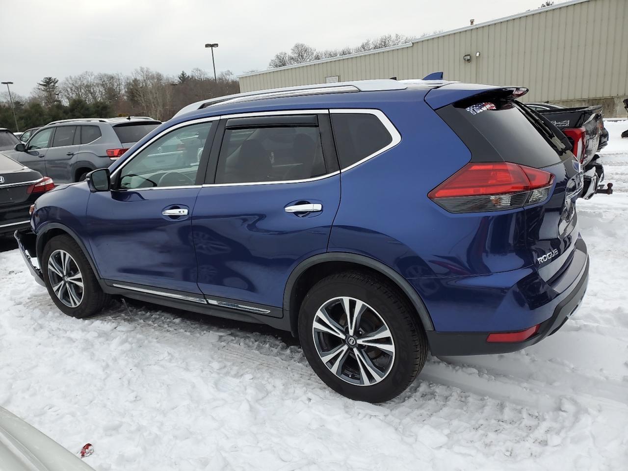 2017 NISSAN ROGUE S - Image 2